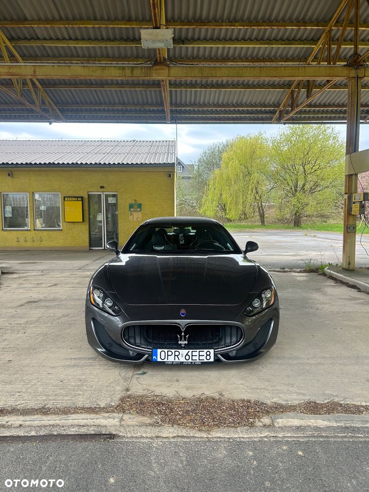 Maserati GranTurismo S Automatik - 2