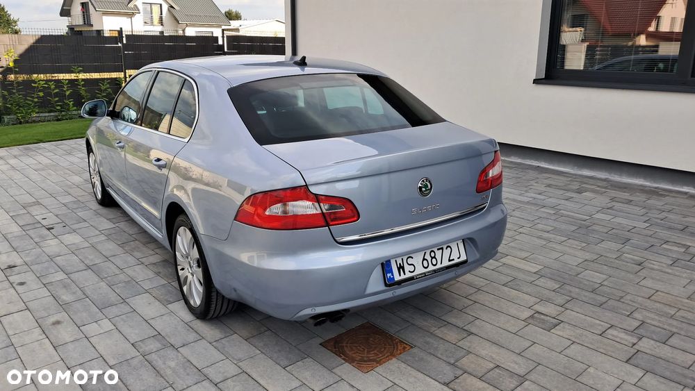 Skoda Superb 1.8 TSI Comfort DSG - 20