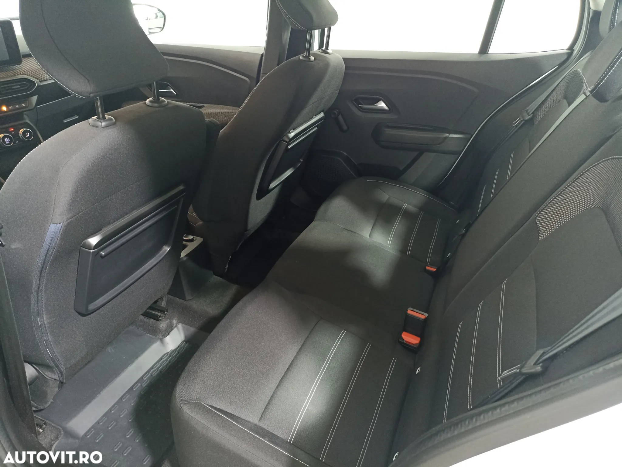 Dacia Logan ECO-G 100 MT6 Comfort - 12