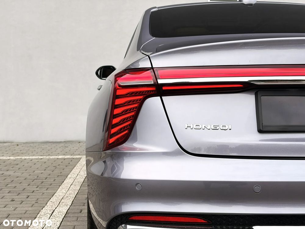 Hongqi H5 2.0T Comfort - 25