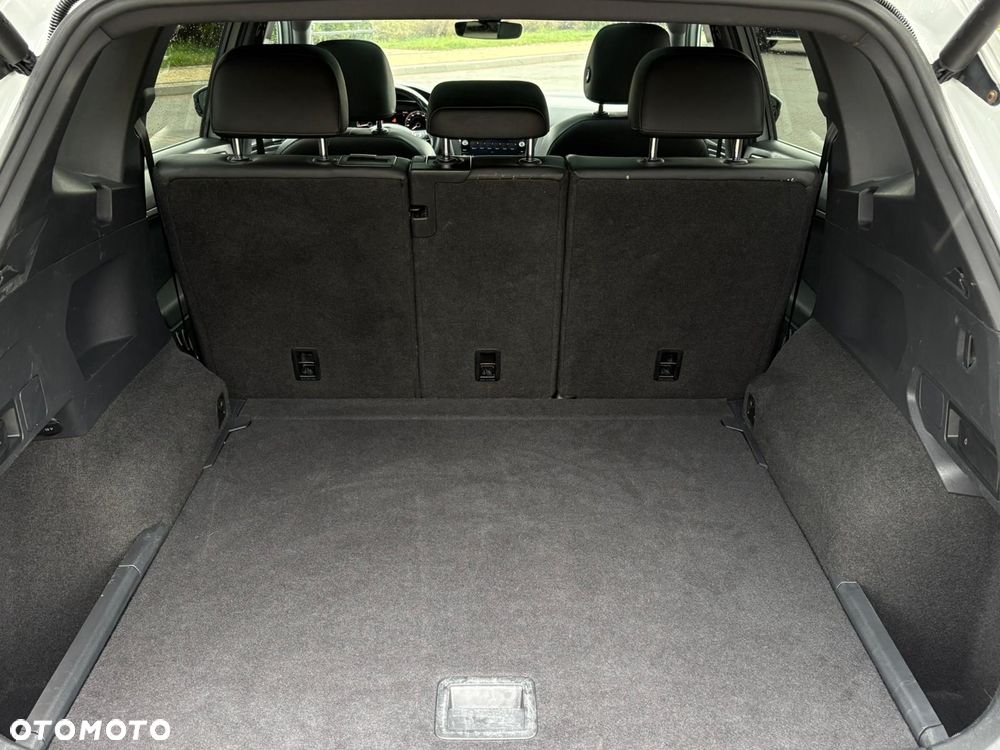 Volkswagen Tiguan 2,0 TSI OPF 4Motion DSG R-Line - 23