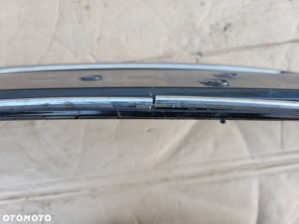 KRATKA SRODKOWA ZDERZAKA FORD MONDEO MK4 LIFT - 9