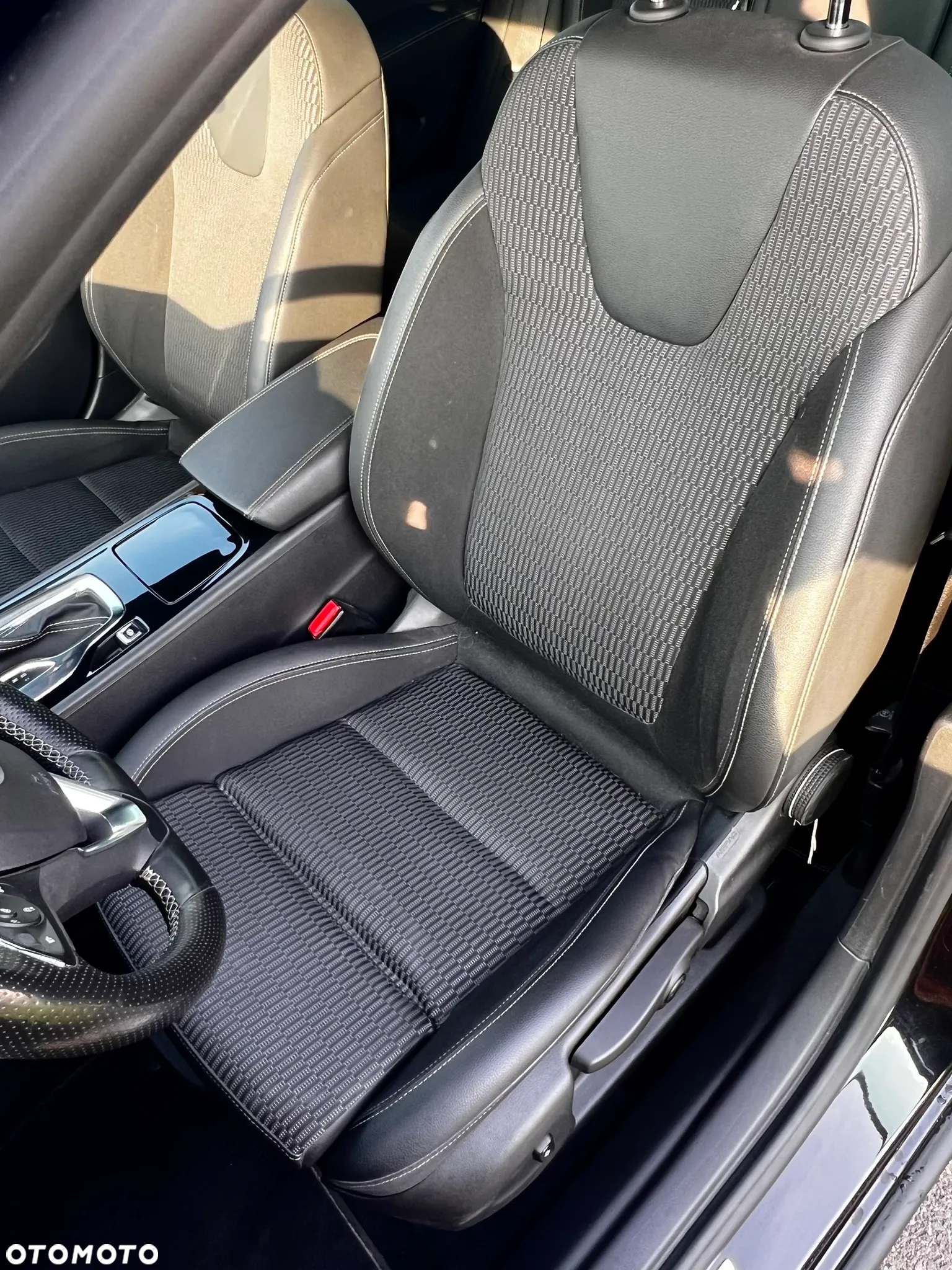 Opel Insignia 1.5 T Elite S&S - 12