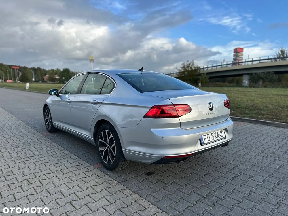 Volkswagen Passat 2.0 TSI Business DSG - 26