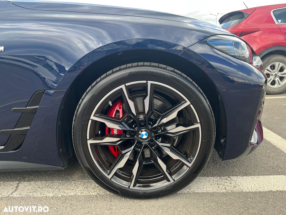 BMW M4 M440i xDrive - 9