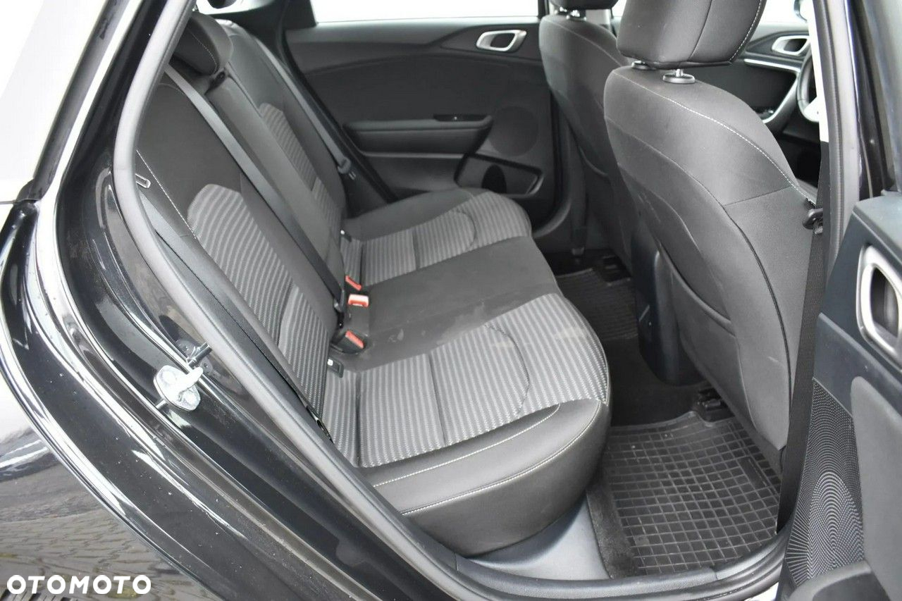 Kia Ceed 1.5 T-GDI M DCT - 7