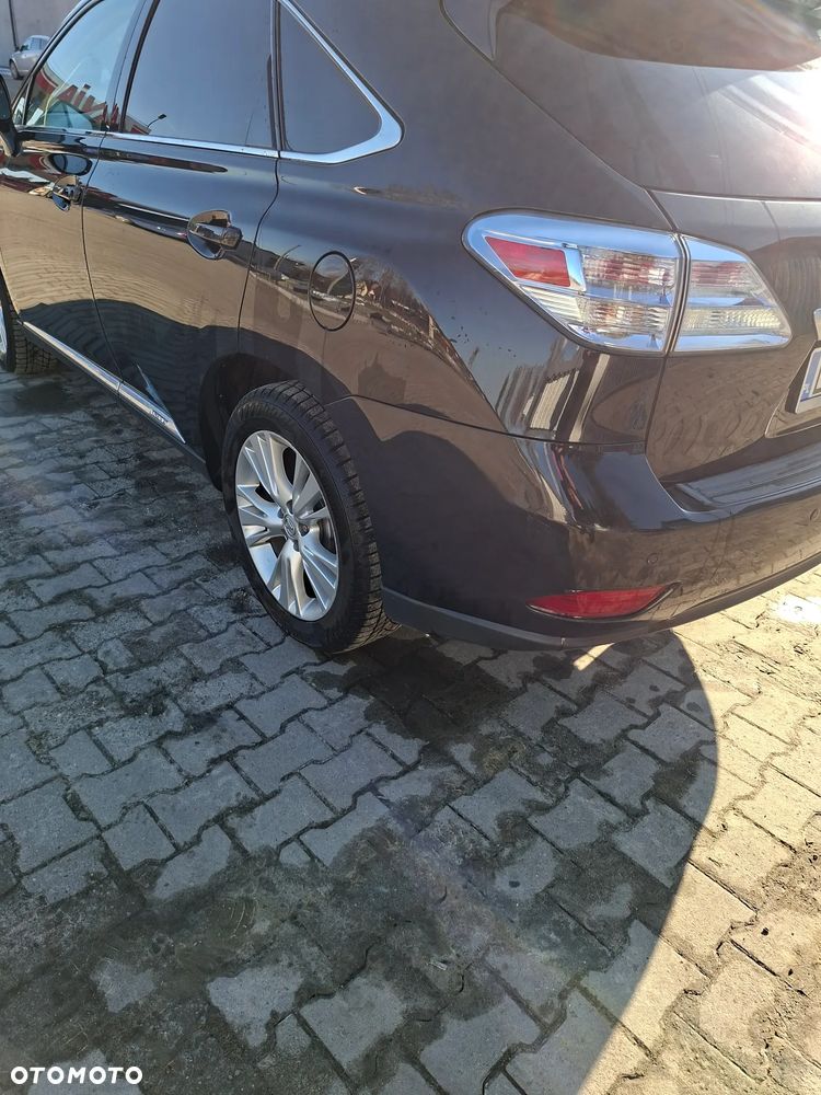 Lexus RX 450h (hybrid) - 10