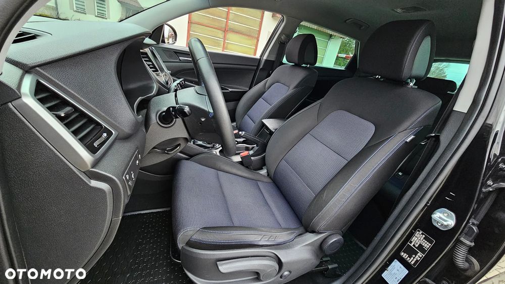 Hyundai Tucson 1.6 Turbo 4WD Premium - 23