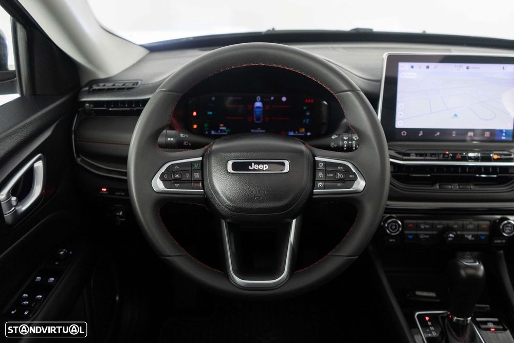 Jeep Compass 1.3 TG Trailhawk - 29