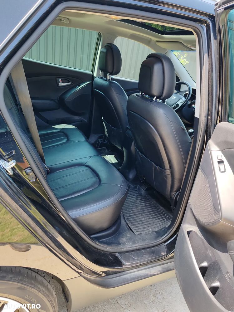 Hyundai ix35 2.0 CRDI 4WD Premium - 13