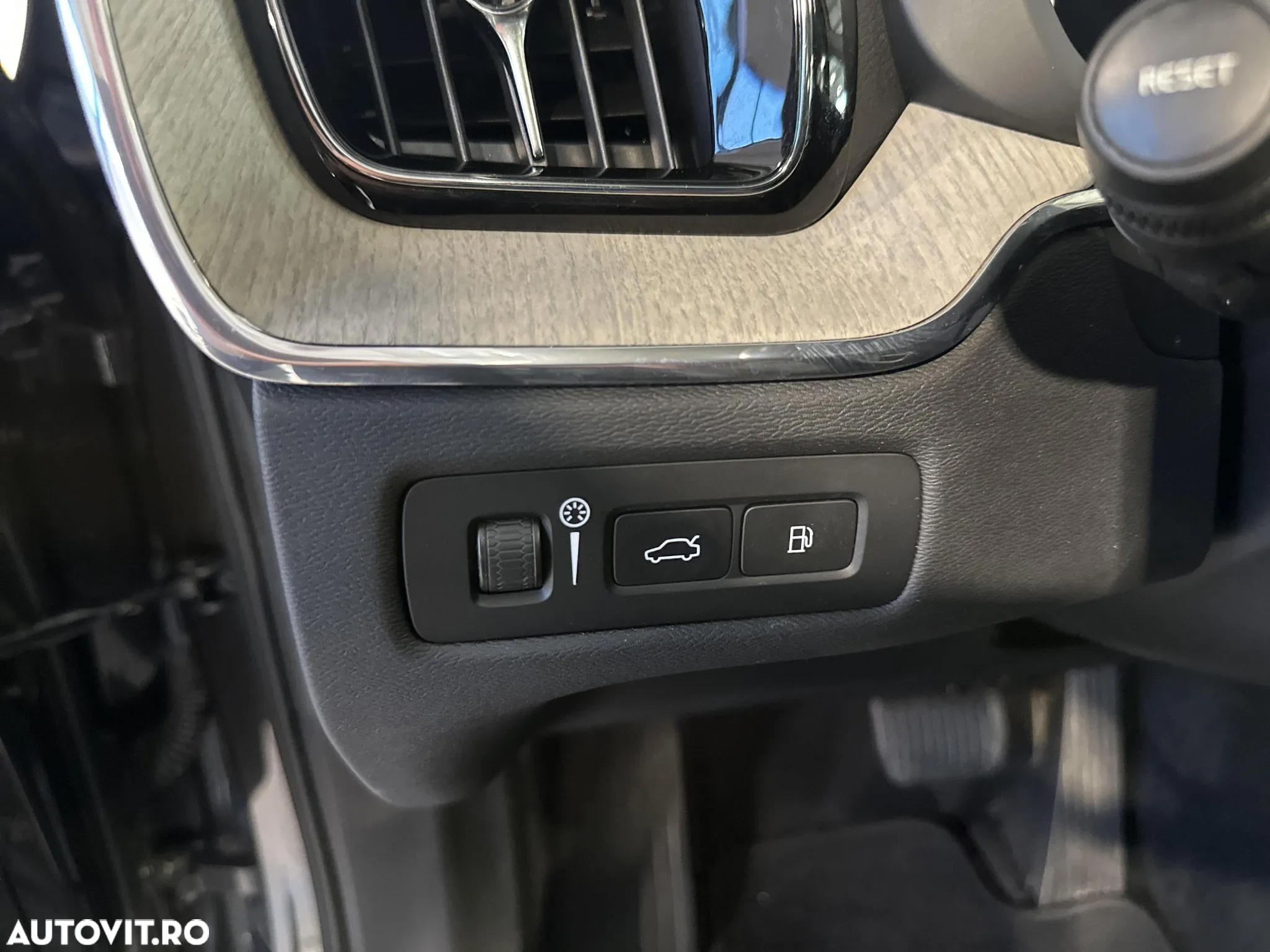 Volvo XC 60 T6 AWD Recharge Geartronic Inscription - 15