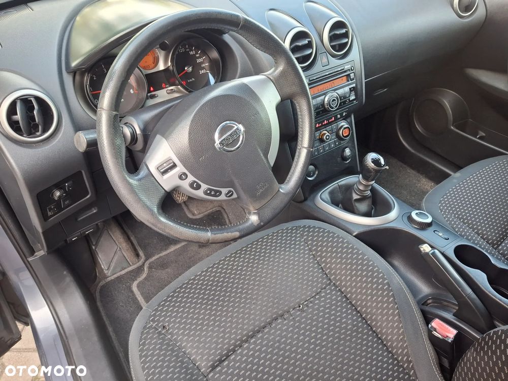 Nissan Qashqai 2.0 dCi 4 x 4 DPF acenta - 34