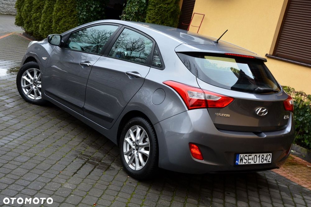 Hyundai i30 1.4 Comfort - 3