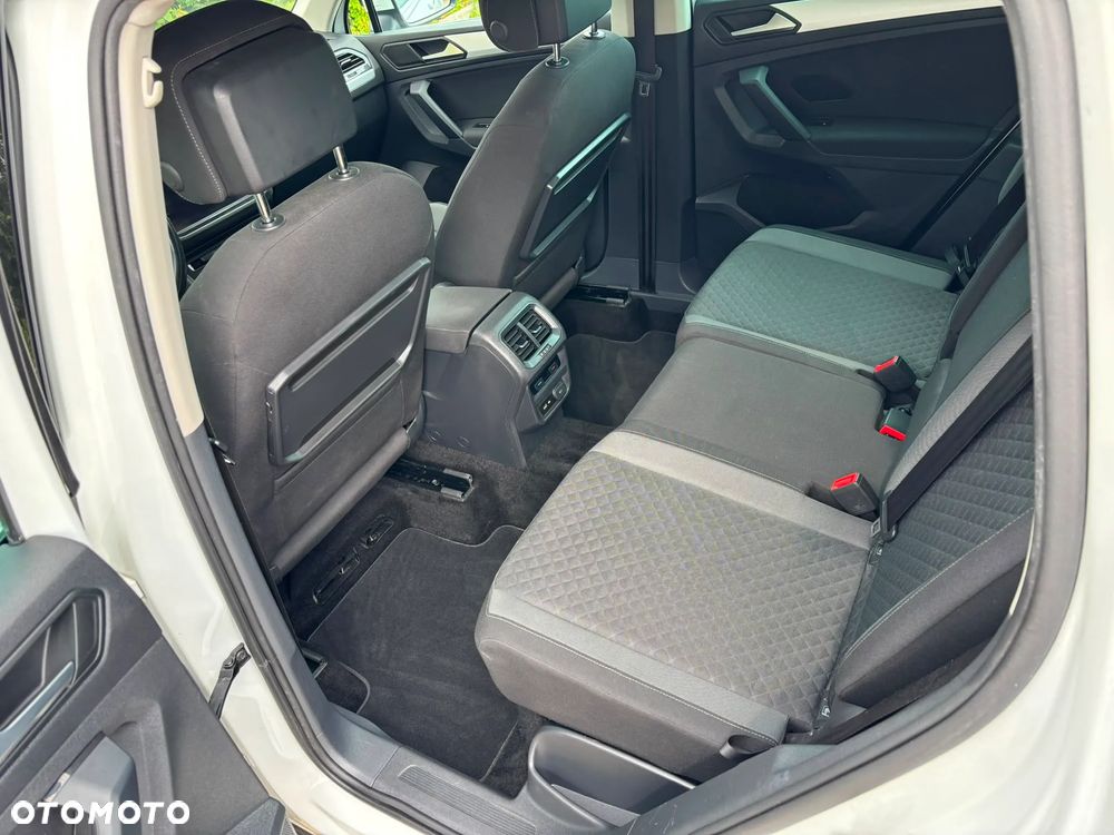 Volkswagen Tiguan 2.0 TDI SCR DSG Elegance - 9