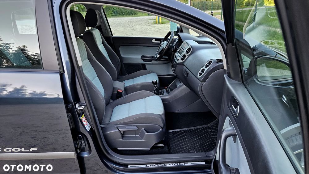 Volkswagen Golf Plus 1.4 TSI Cross - 37