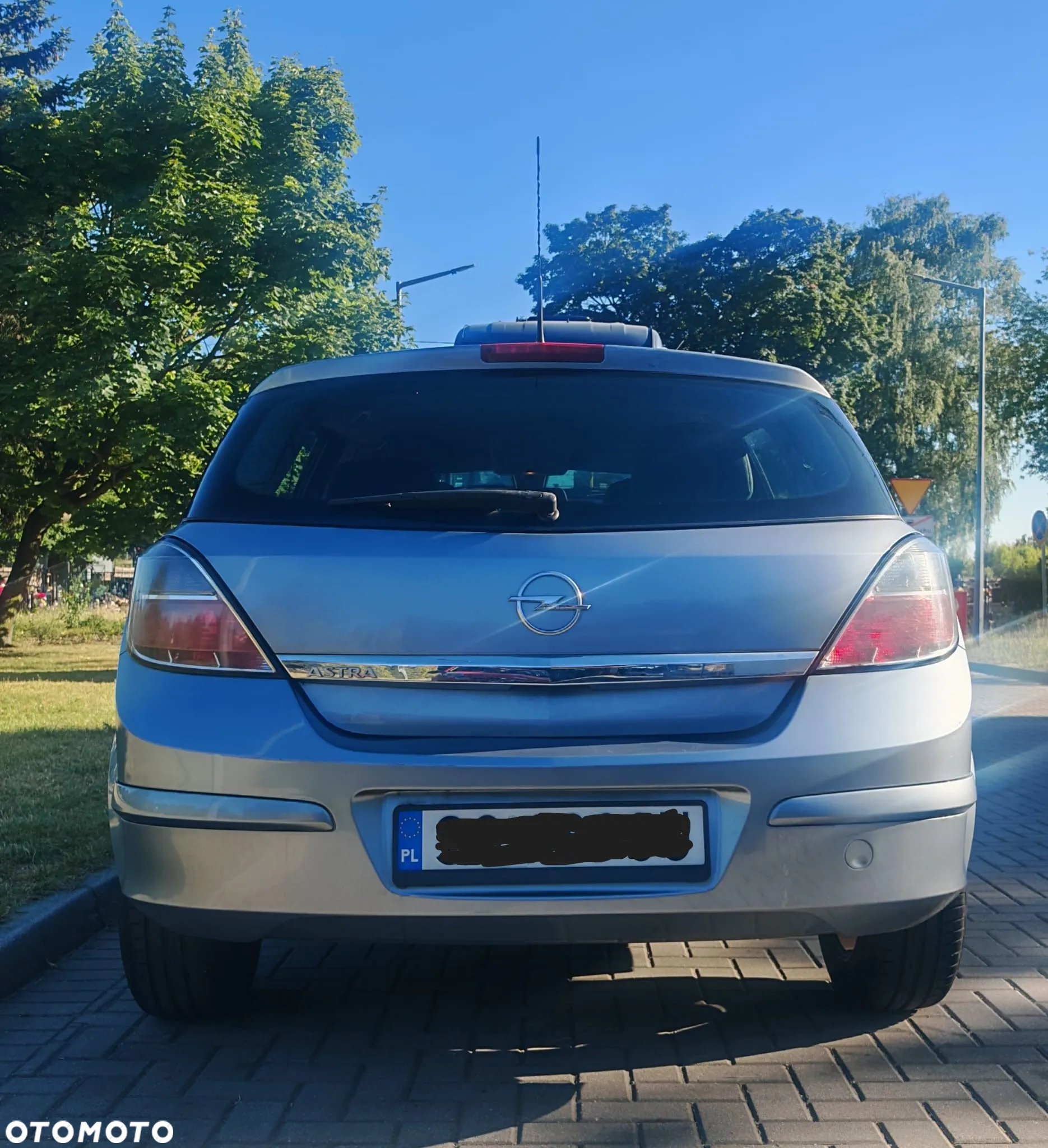Opel Astra III 1.4 Enjoy - 4
