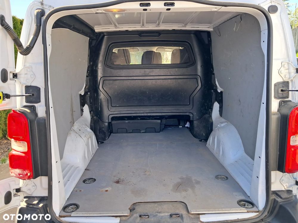 Toyota ProAce - 16