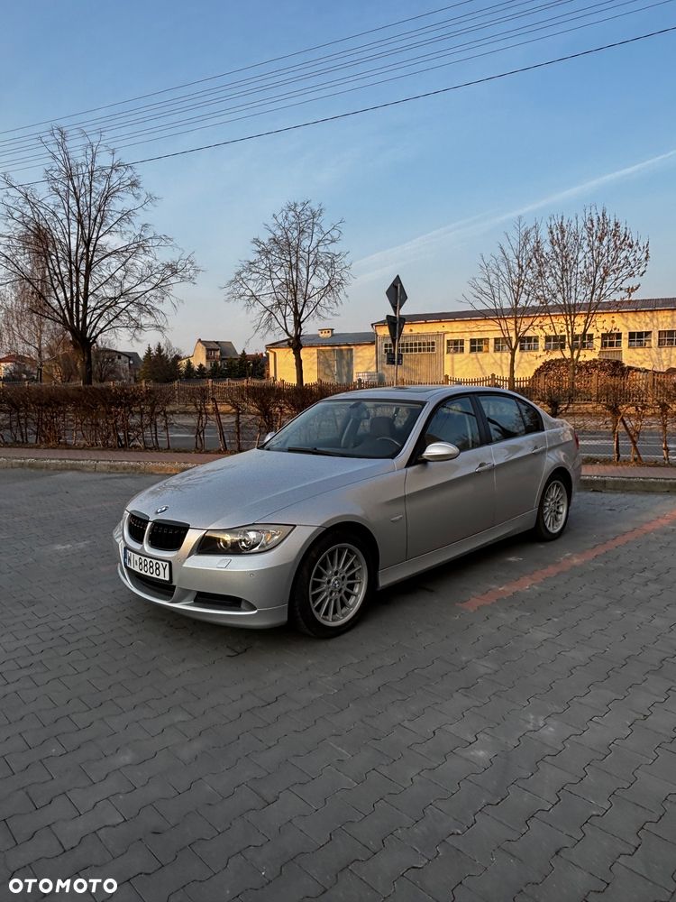 BMW Seria 3 - 1