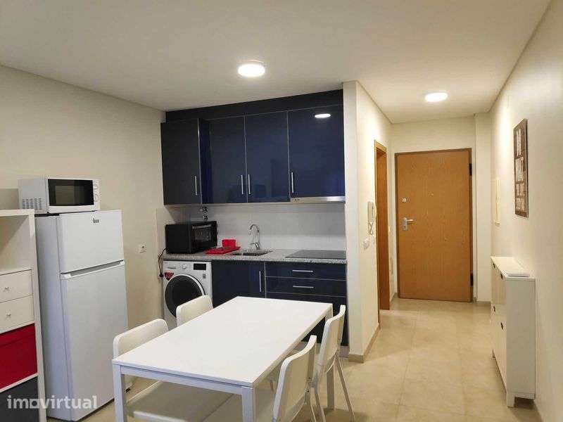 Apartamento T1 - Olhalvas Leiria - Junto ao Hospital - Grande imagem: 3/8