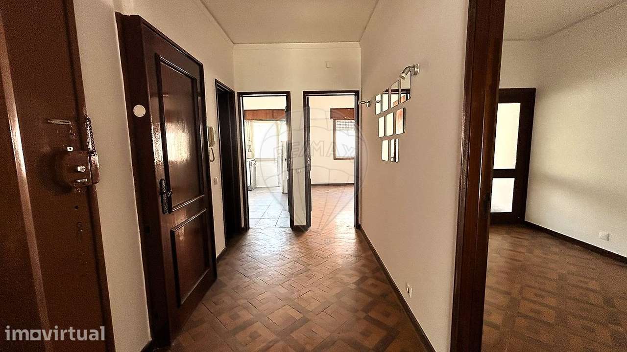 Apartamento T2 para arrendamento - Grande imagem: 2/30