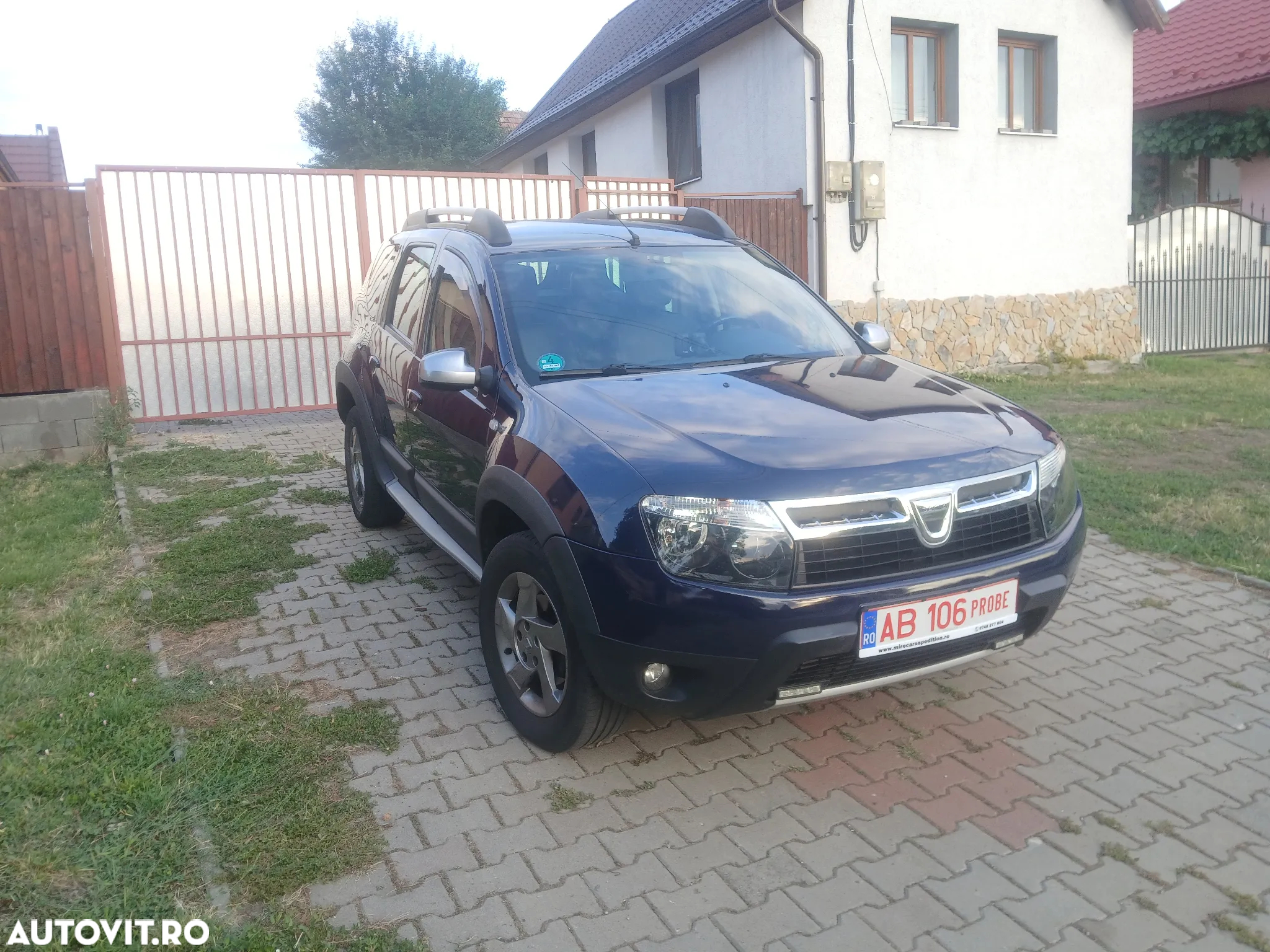 Dacia Duster 1.5 dCi 4x4 Laureate - 2
