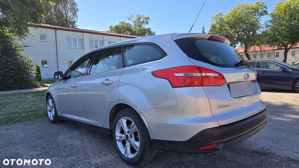 Ford Focus 1.5 TDCi Trend - 6