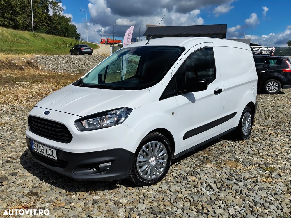 Ford Courier - 1
