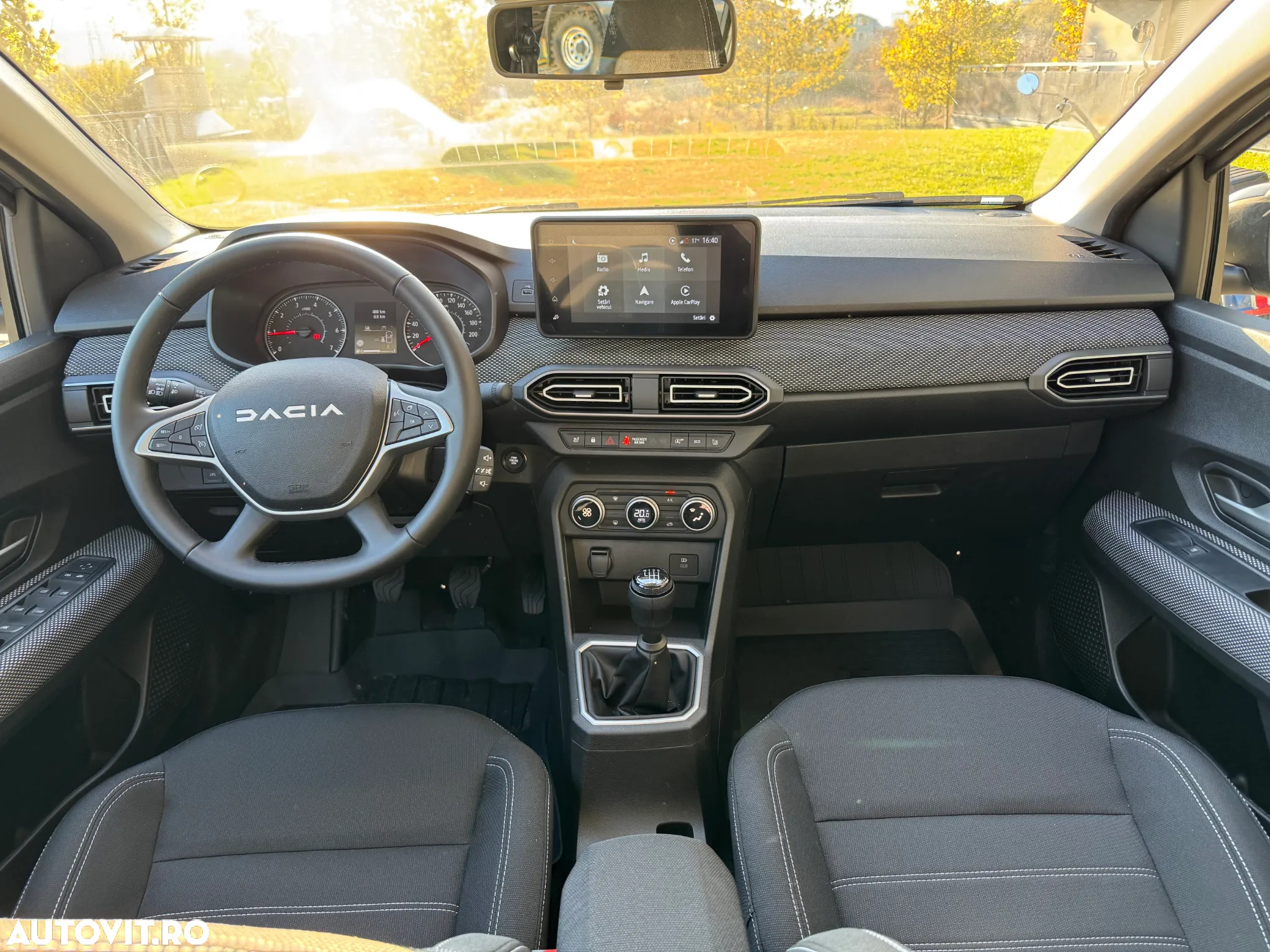 Dacia Logan ECO-G 100 MT6 Prestige+ - 11