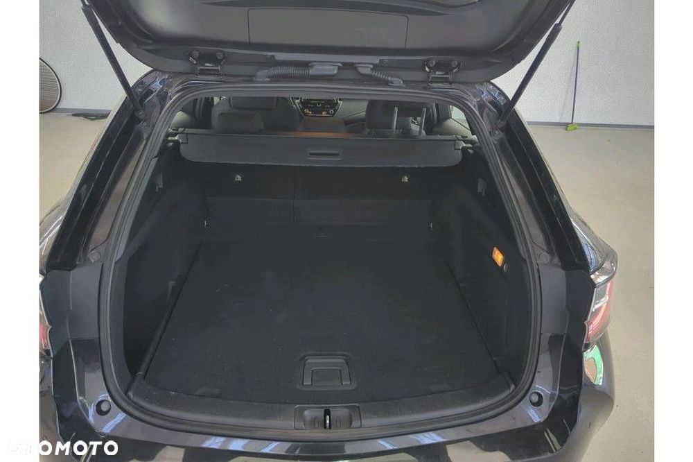 Toyota Corolla - 9