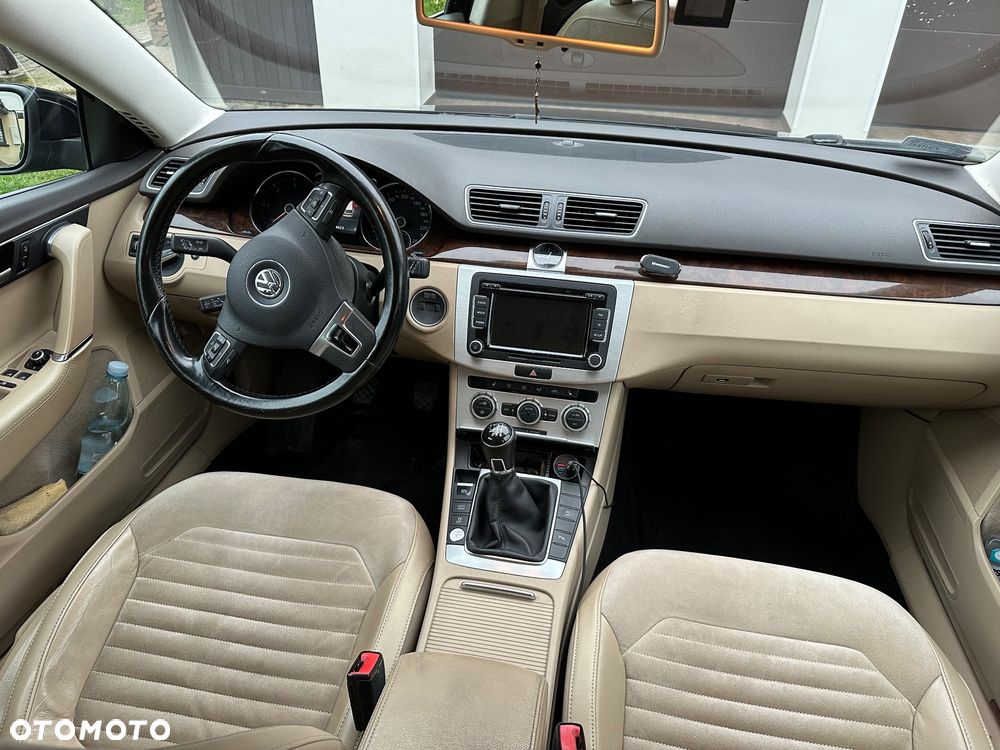 Volkswagen Passat Variant 2.0 TDI Comfortline - 9