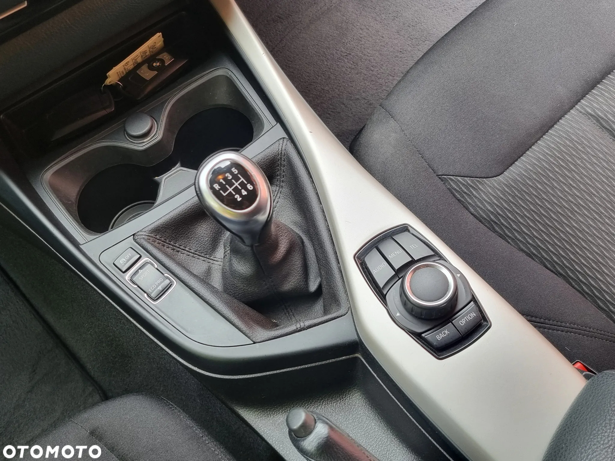 BMW Seria 1 116d - 32
