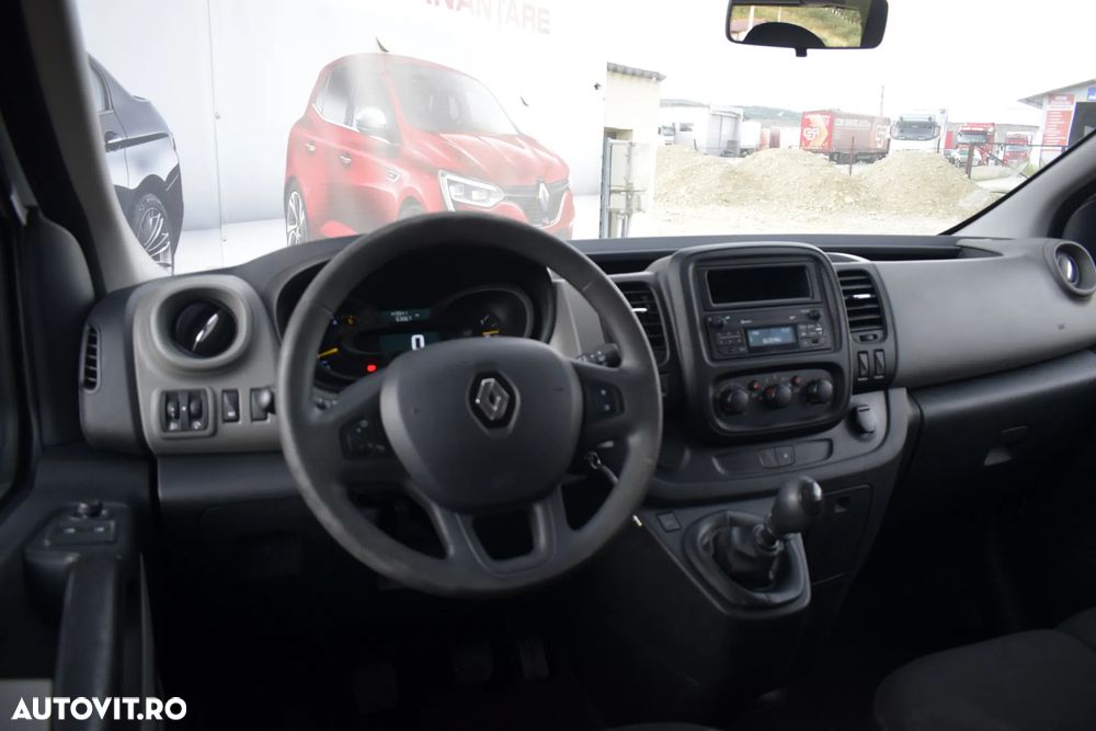 Renault Trafic Combi L2H1 1.6 dCi TT 125 7+1 Expression - 12