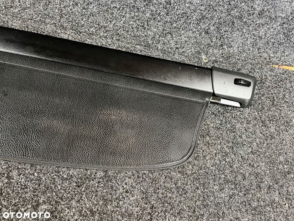 vw passat b6 kombi roleta bagażnika czarna sprawna - 2