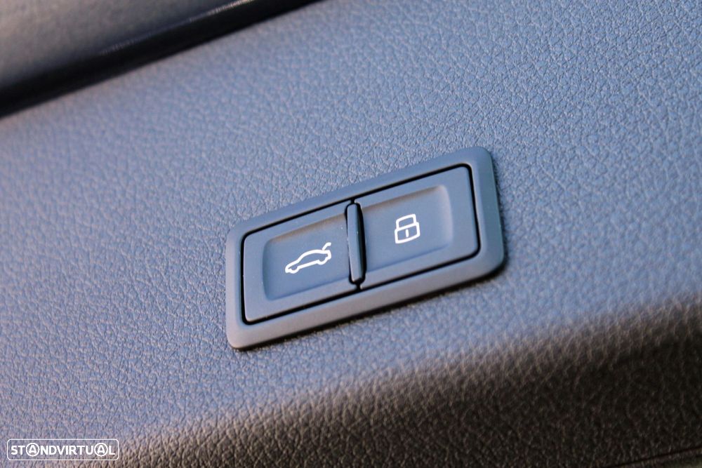 Audi e-tron 55 quattro S line - 41