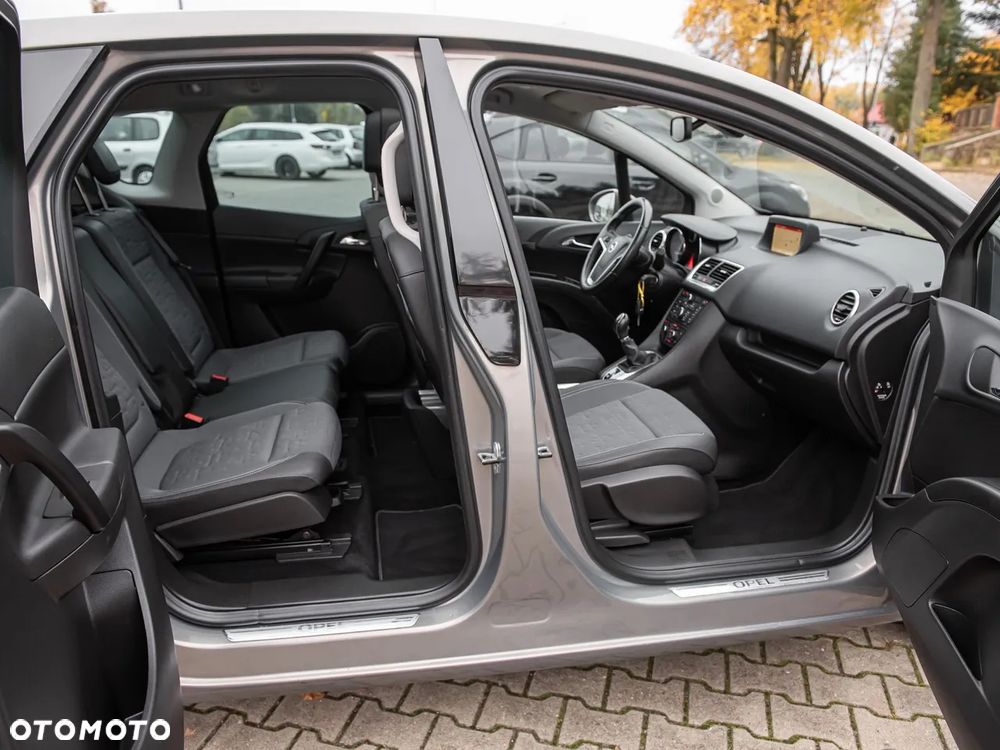 Opel Meriva 1.4 T Cosmo - 32