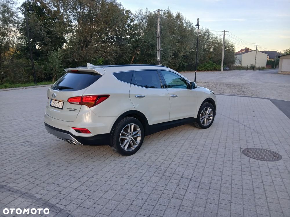 Hyundai Santa Fe - 3