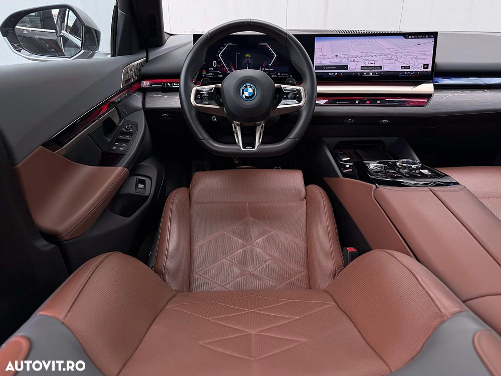 BMW Seria 5 550e xDrive AT PHEV - 22