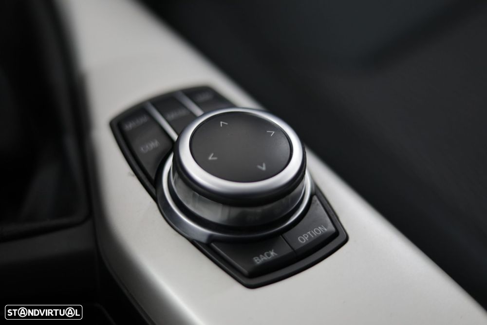 BMW 116 d Advantage - 12