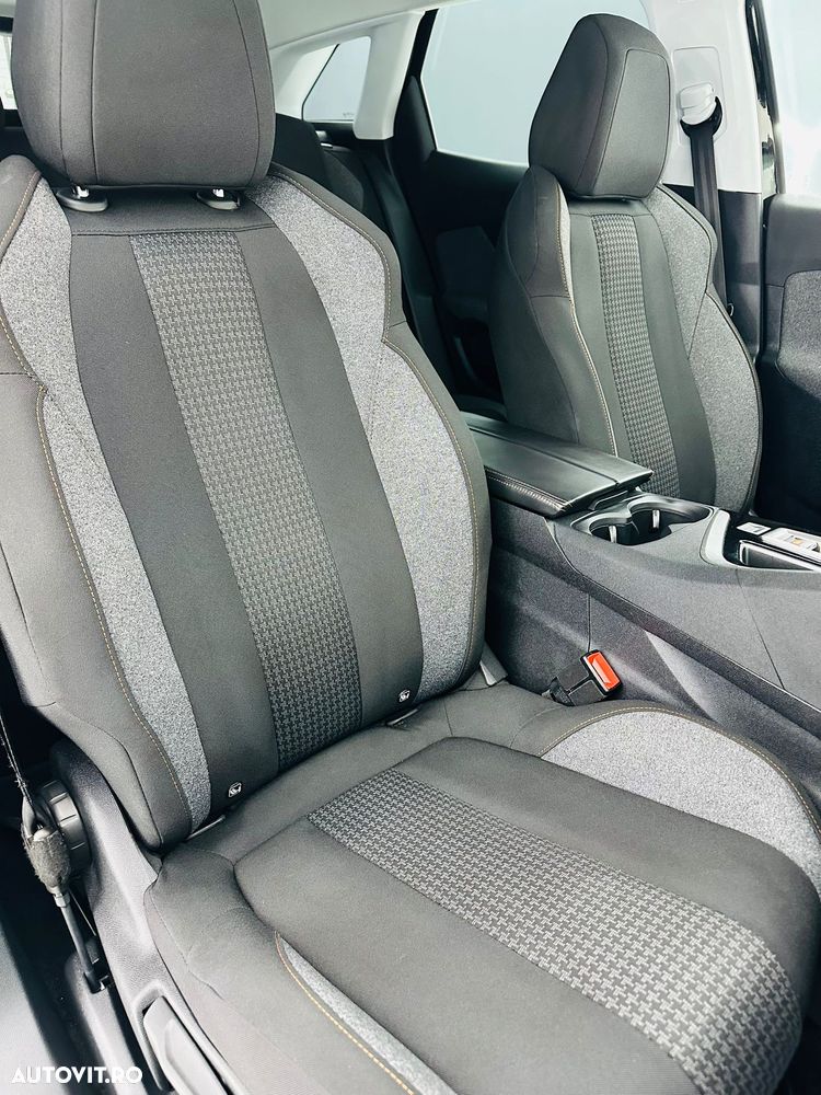 Peugeot 3008 PureTech 130 Stop & Start EAT6 Allure - 13