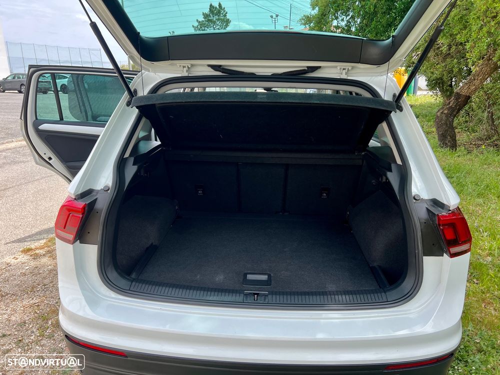 VW Tiguan 1.6 TDI Confortline - 39