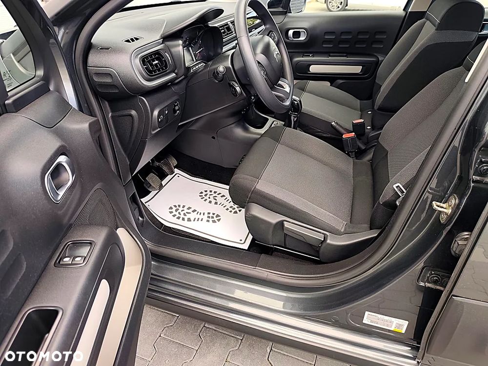 Citroën C3 Pure Tech 82 SHINE - 8