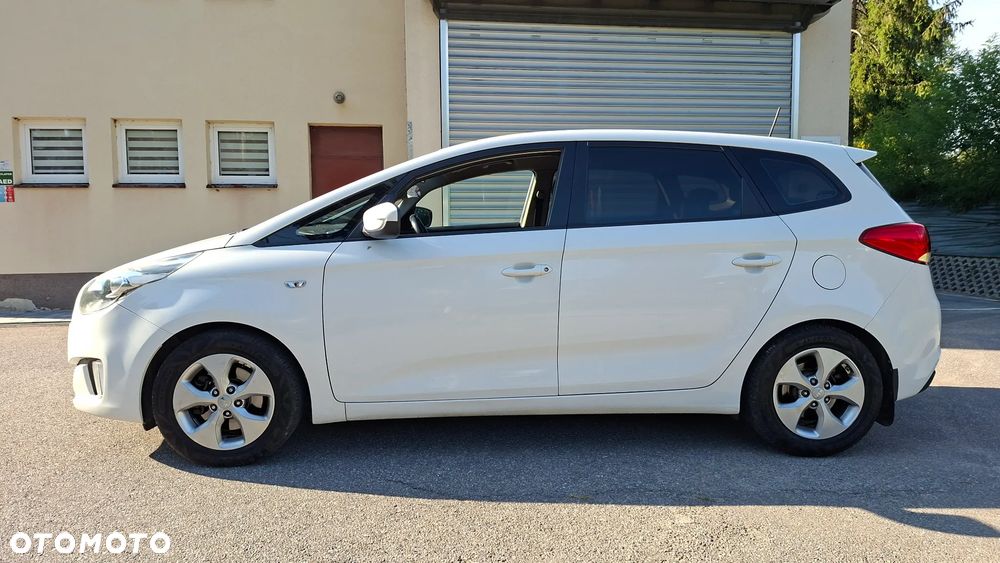 Kia Carens 1.7 CRDi XL 7os - 18