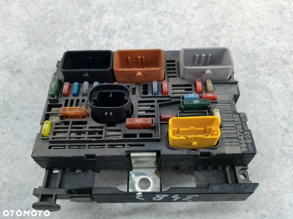 MODUŁ BSM CITROEN BERLINGO II 9664706280 BSM-R05-00 1.6 HDI 92KM - 3