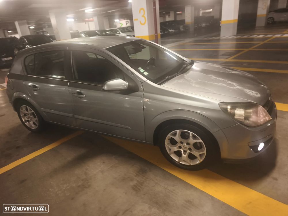 Opel Astra 1.7 CDTI Cosmo M5 - 33