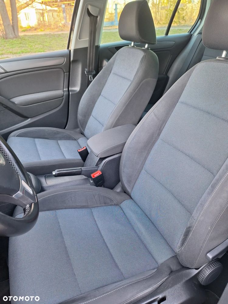 Volkswagen Golf 1.4 TSI BMT Highline - 19