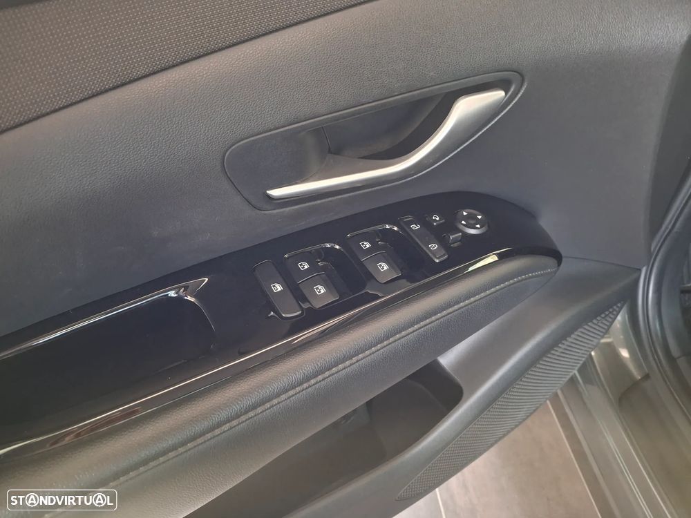 Hyundai Tucson 1.6 CRDi Vanguard DCT - 11