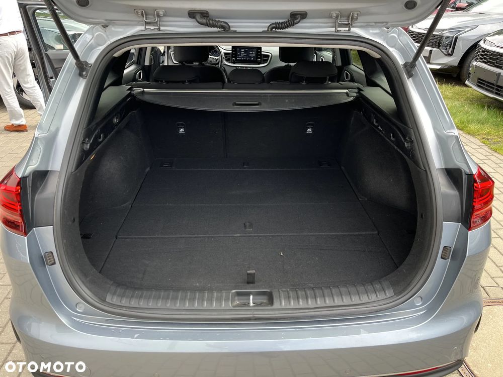 Kia Ceed 1.5 T-GDI M DCT - 17