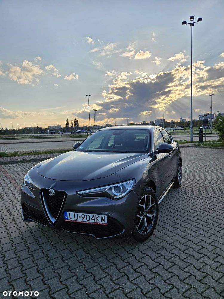 Alfa Romeo Stelvio 2.0 Turbo TI Q4 - 1