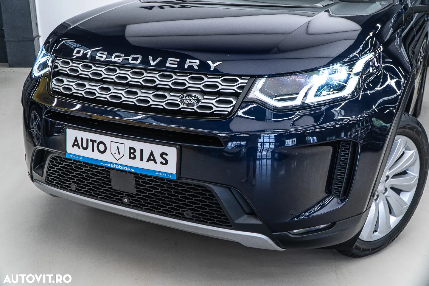 Land Rover Discovery Sport 2.0 D200 MHEV SE - 10