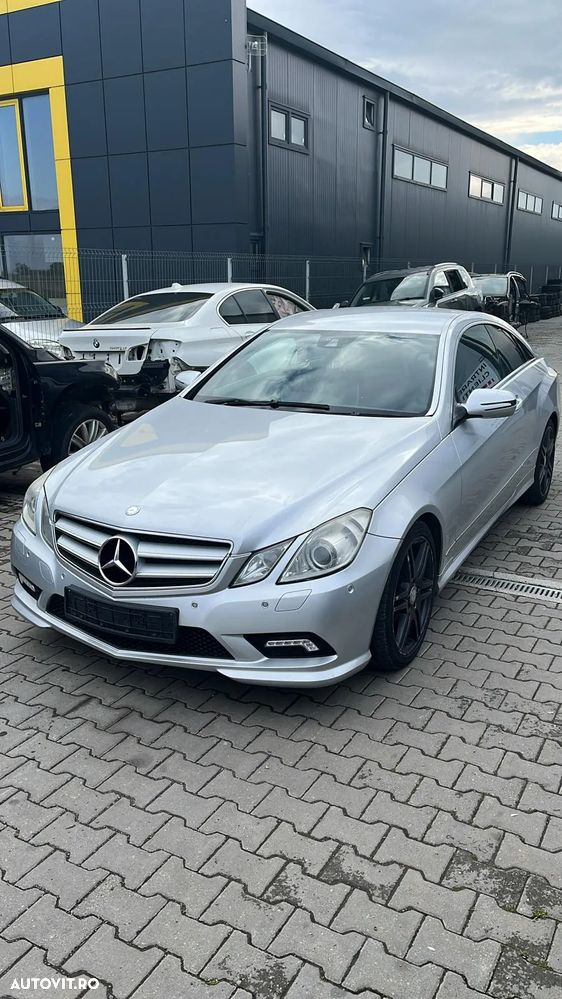 Dezmembram Mercedes-Benz E Class Coupe 3.0 CDI an fabr. 2011 - 2